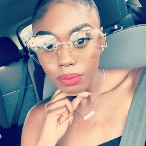 Meet your Posher, Brittney